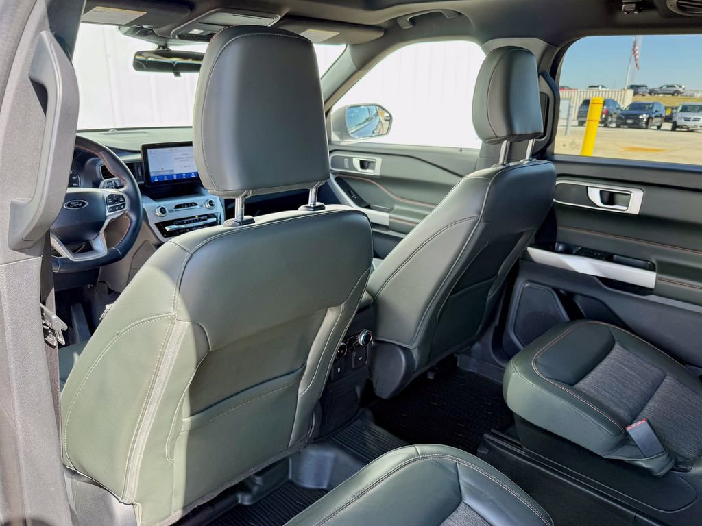Certified 2022 Ford Explorer Timberline image 14