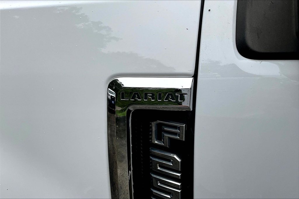 Certified 2019 Ford F250 Lariat w/ Lariat Value Package AWD/4WD image 29