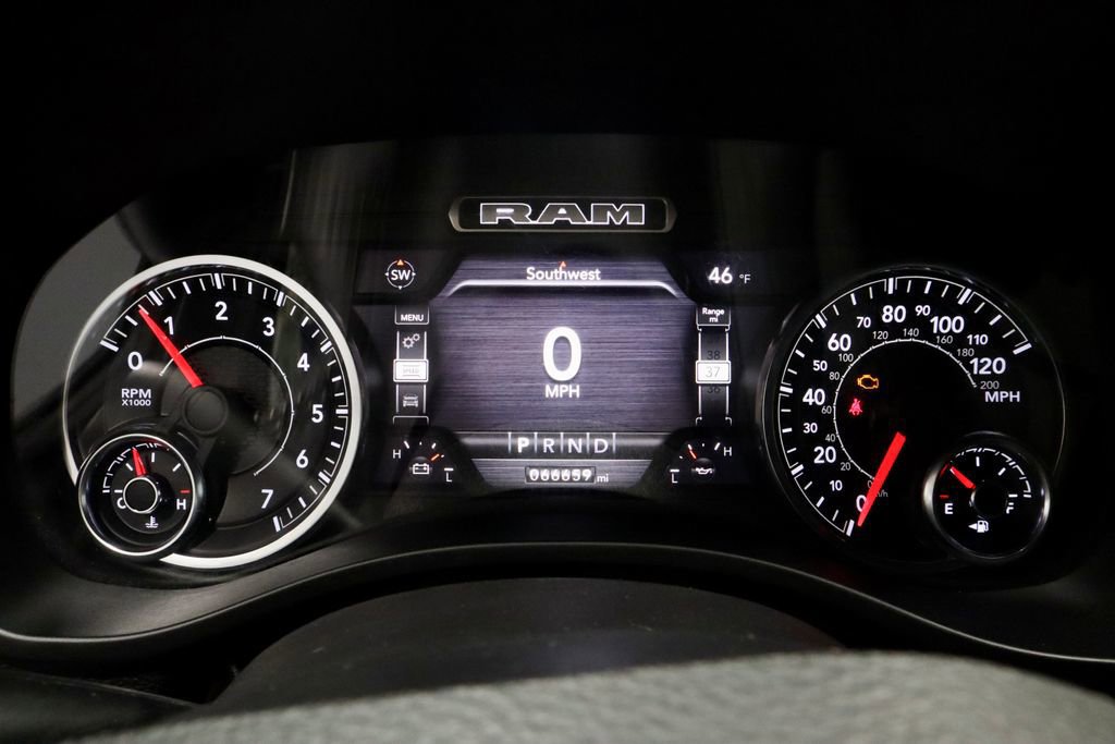 Used 2023 RAM 1500 Big Horn image 28