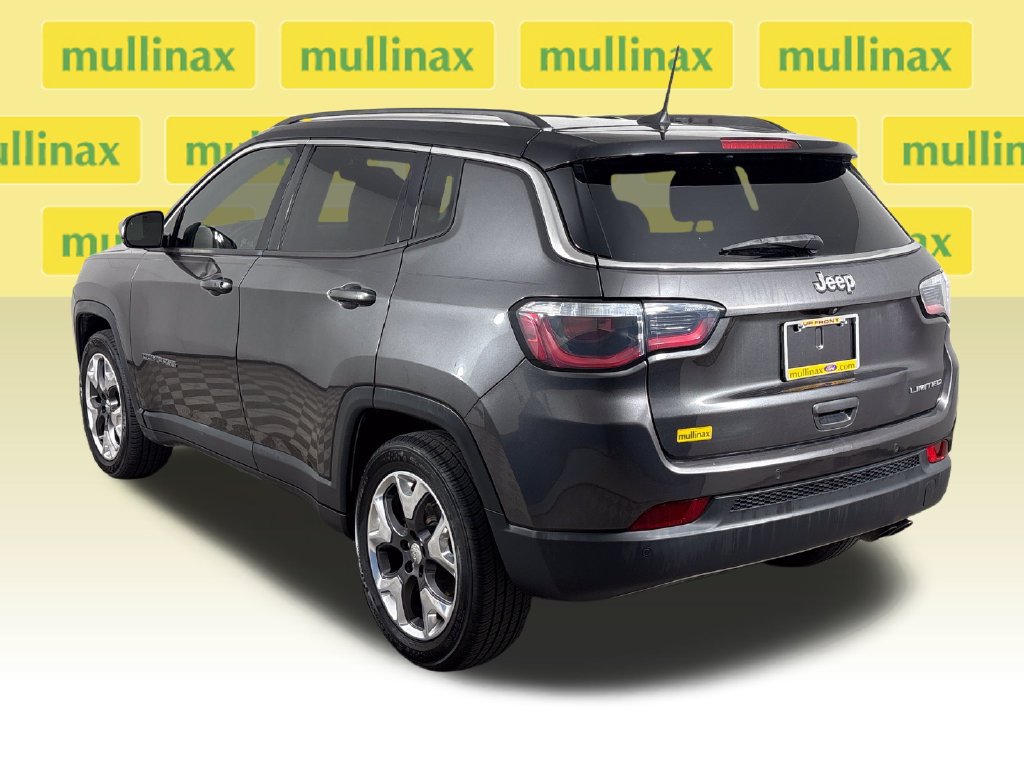 Used 2018 Jeep Compass Limited w/ Navigation Group FWD image 9