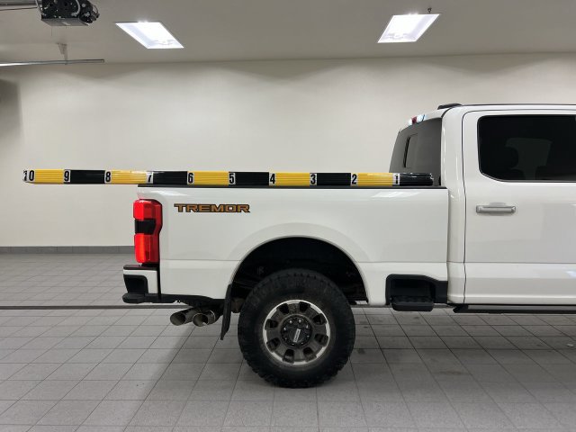 Certified 2024 Ford F350 Platinum w/ Tremor Off-Road Package AWD/4WD image 6