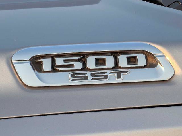 Used 2025 RAM 1500 Big Horn AWD/4WD image 12