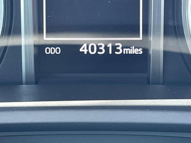 Used 2023 Toyota 4Runner Limited AWD/4WD image 30