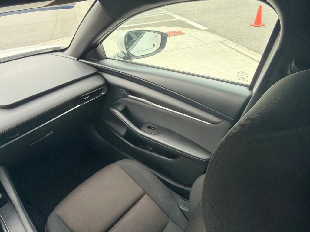 Used 2025 MAZDA MAZDA3 s FWD image 18