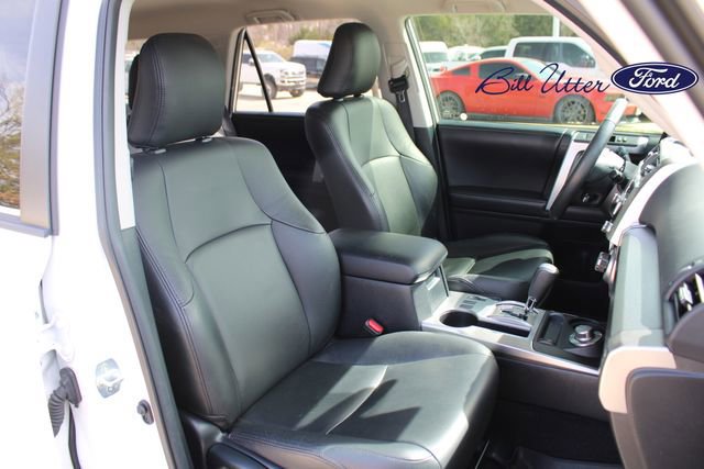 Used 2020 Toyota 4Runner SR5 image 11