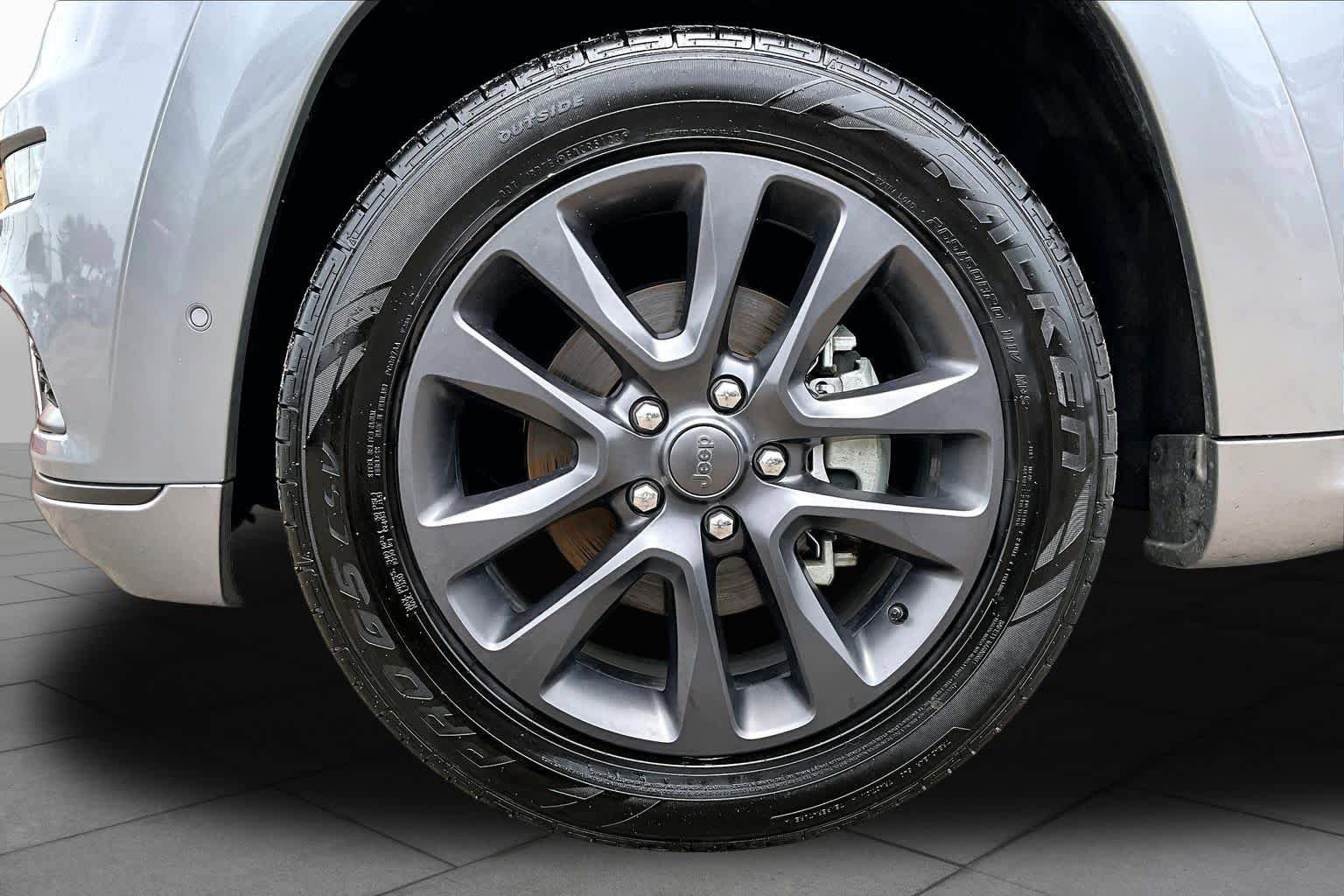 Used 2018 Jeep Grand Cherokee High Altitude RWD image 11