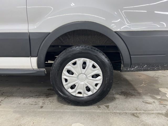 Certified 2019 Ford Transit 250 130 Low Roof w/ Exterior Upgrade Package image 21