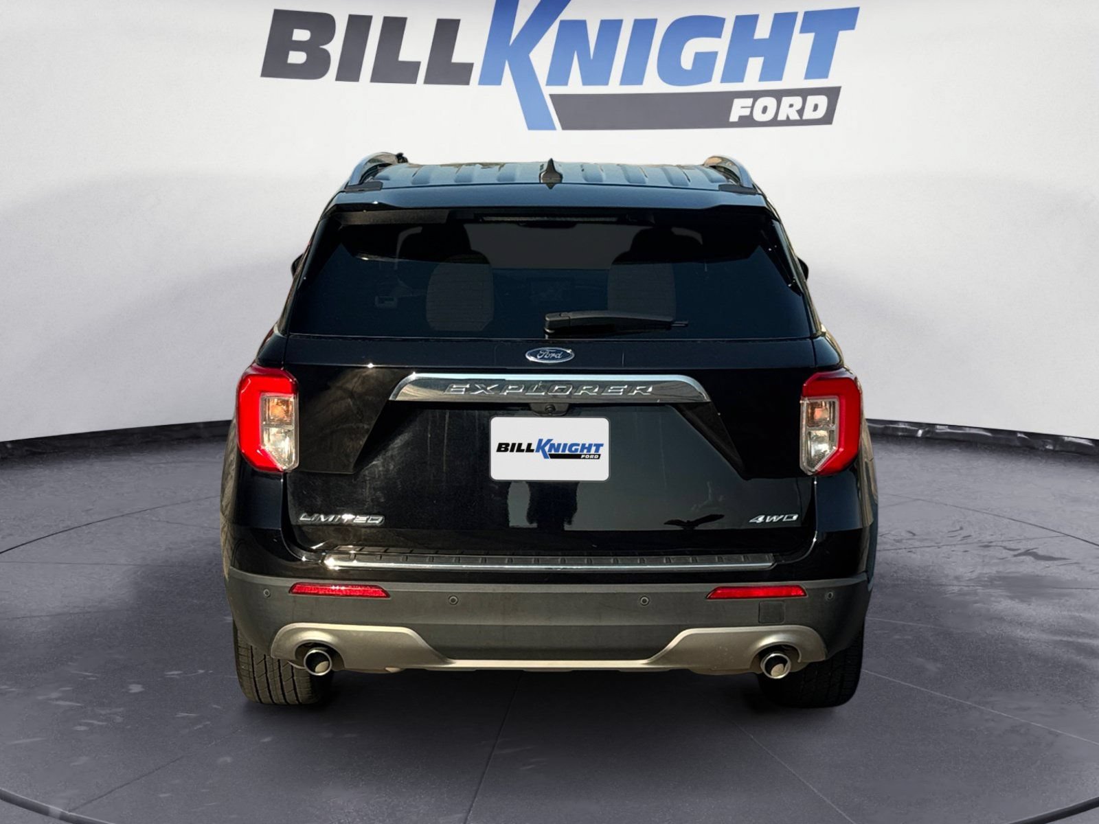 Certified 2022 Ford Explorer Limited w/ Equipment Group 301A AWD/4WD image 4