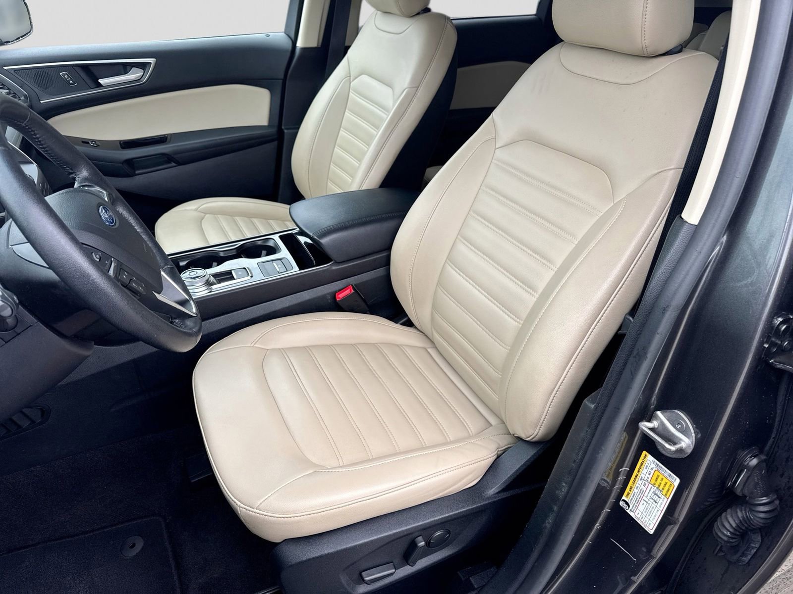 Certified 2020 Ford Edge SEL FWD image 15