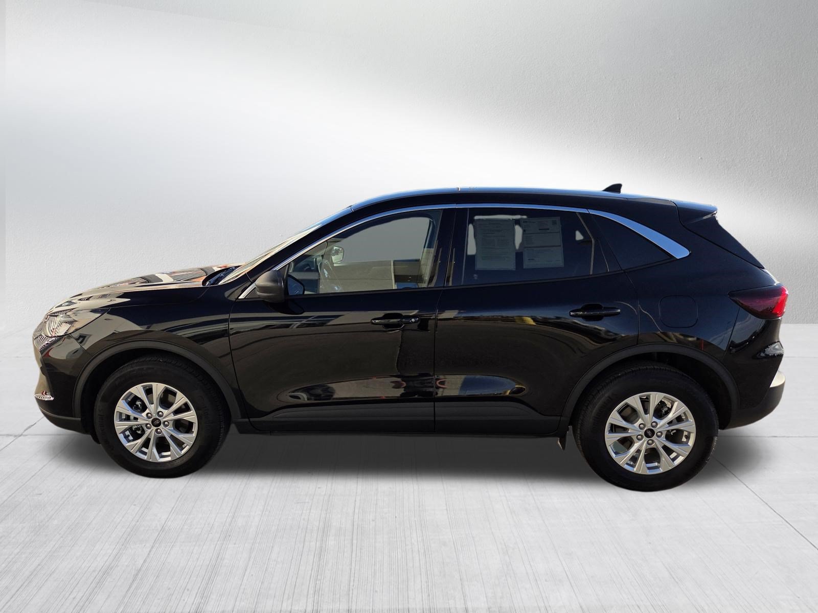 Certified 2023 Ford Escape Active AWD/4WD image 4