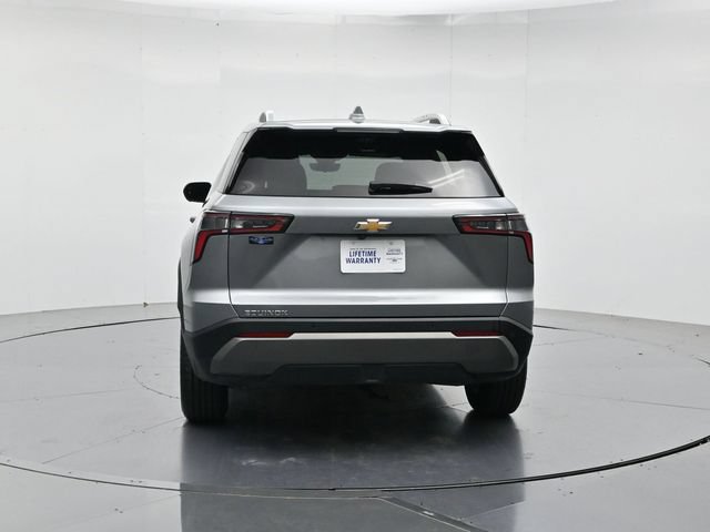 Used 2025 Chevrolet Equinox LT w/ Convenience Package II FWD image 8