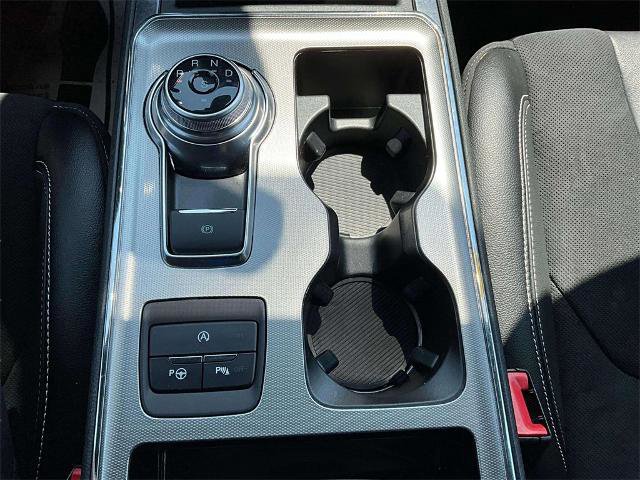 Certified 2022 Ford Edge ST w/ Equipment Group 401A image 17