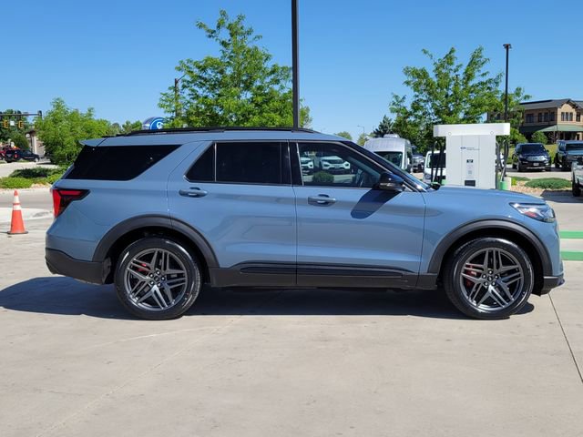 Certified 2025 Ford Explorer ST w/ Sun And Sound Package AWD/4WD image 2