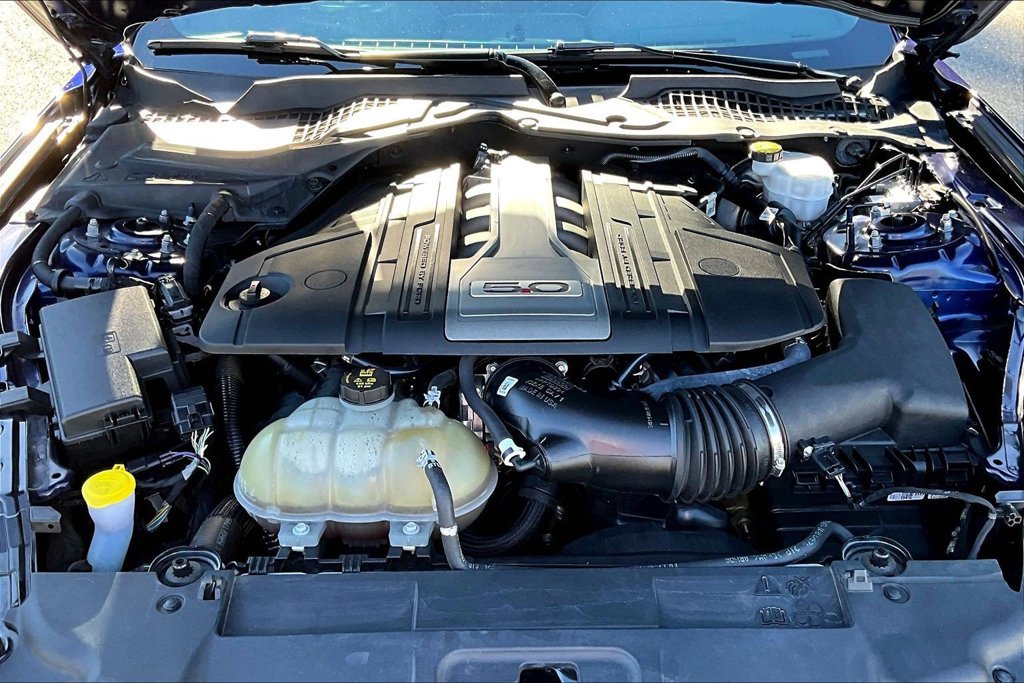 Certified 2019 Ford Mustang GT Premium w/ Equipment Group 401A RWD image 31