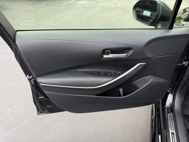 Used 2024 Toyota Corolla SE w/ SE Package image 14