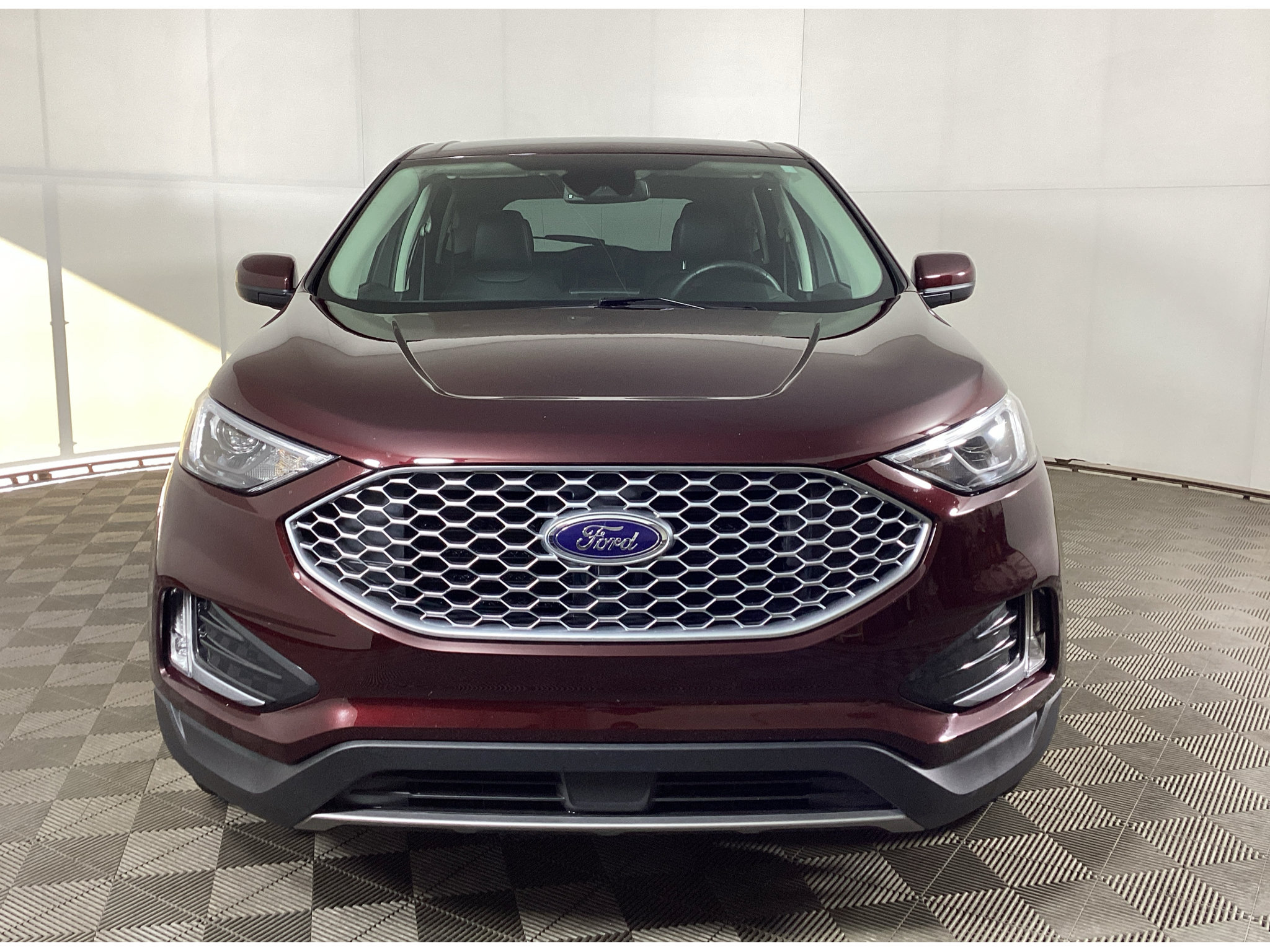 Certified 2024 Ford Edge SEL w/ Convenience Package AWD/4WD image 6