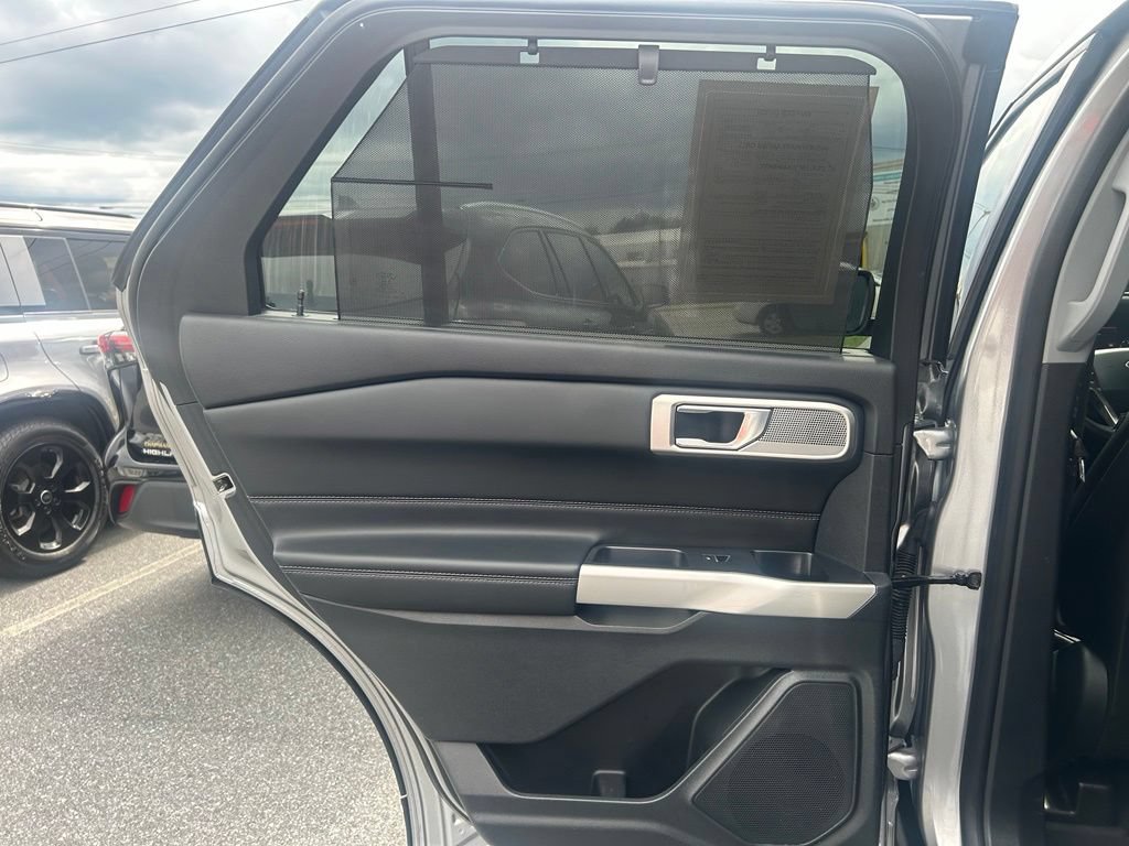 Certified 2020 Ford Explorer Limited w/ Class III Trailer Tow Package AWD/4WD image 22