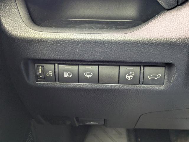 Used 2020 Toyota RAV4 TRD Off-Road image 28