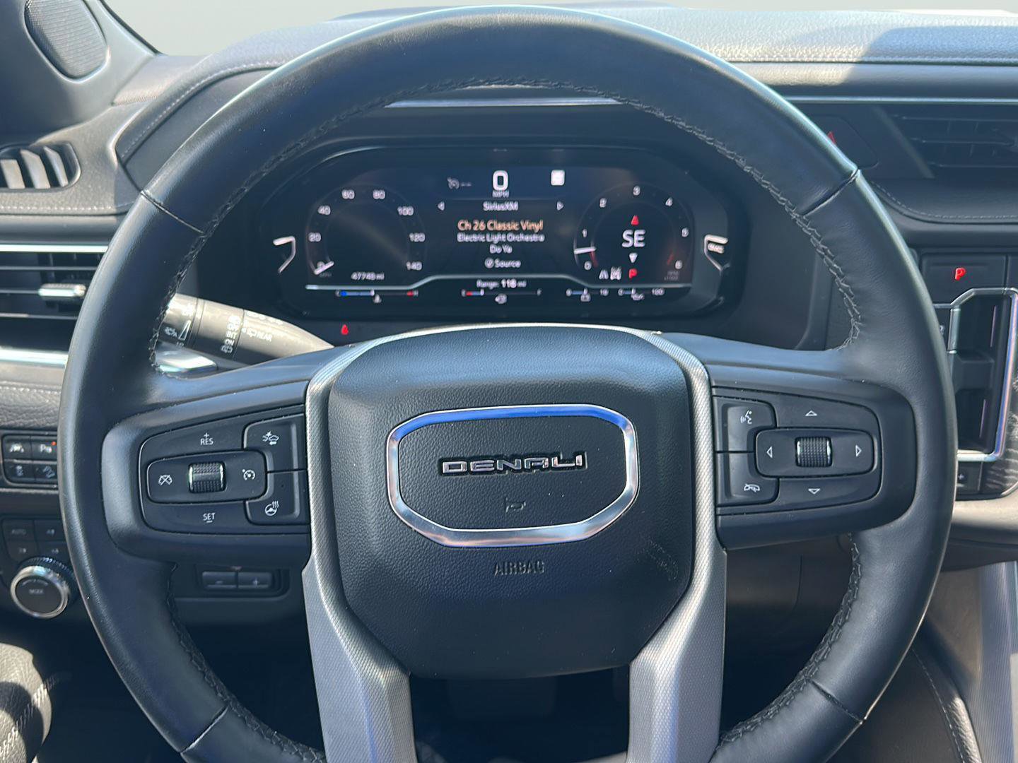 Used 2023 GMC Yukon Denali w/ Max Trailering Package AWD/4WD image 15