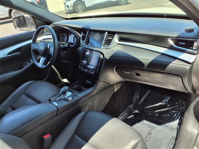 Used 2021 INFINITI QX50 Luxe w/ Appearance Package image 27