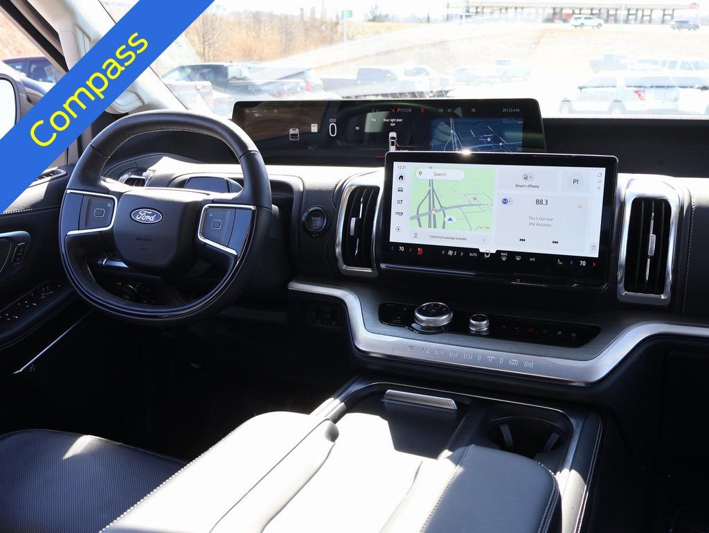 Certified 2025 Ford Expedition Platinum image 14