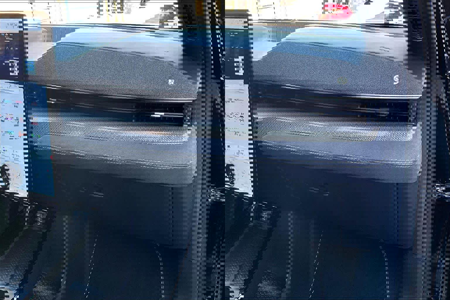 Certified 2025 Ford Mustang Mach-E GT image 20