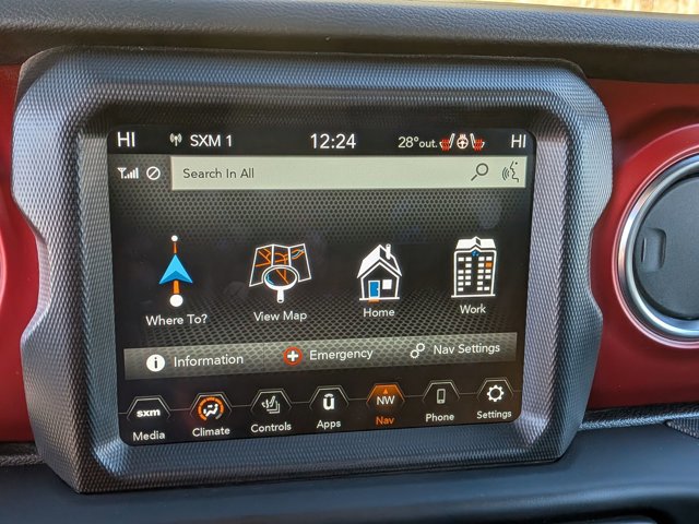 Used 2022 Jeep Gladiator Rubicon w/ Cold Weather Group image 23