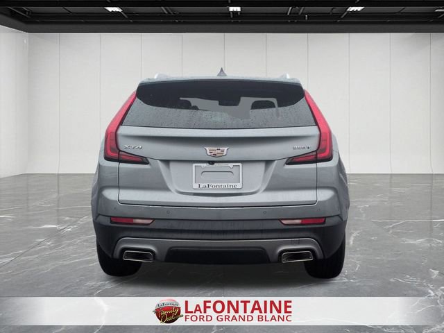 Used 2023 Cadillac XT4 Premium Luxury image 4