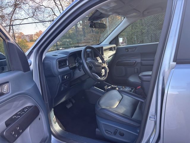 Certified 2024 Ford Maverick Lariat w/ Black Appearance Package image 13