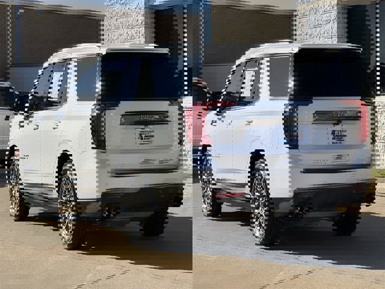 Used 2023 GMC Yukon Denali Ultimate image 5