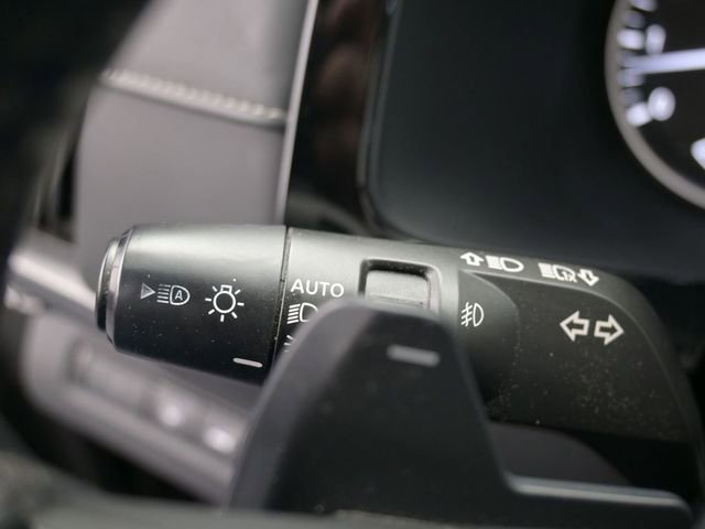 Used 2022 Nissan Pathfinder SL image 22