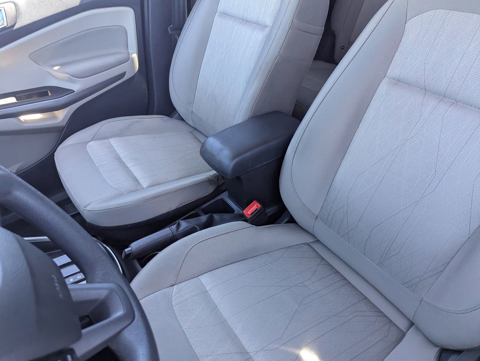 Certified 2022 Ford EcoSport SE w/ SE Convenience Package image 19