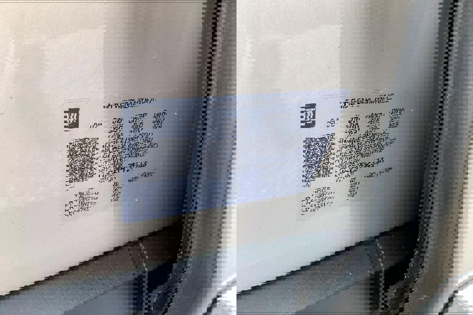 Used 2024 GMC Yukon Denali w/ Advanced Technology Package image 32