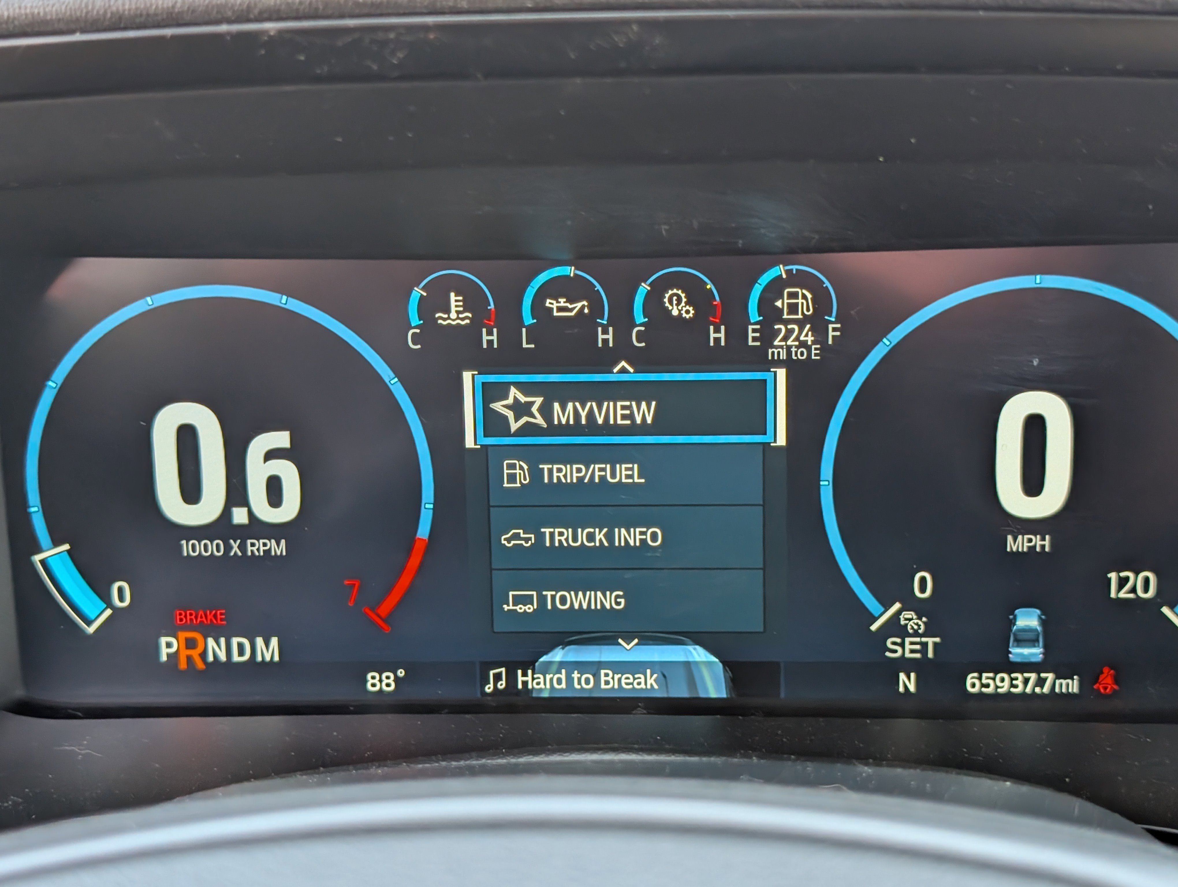 Certified 2022 Ford F150 Lariat w/ Equipment Group 502A High image 31