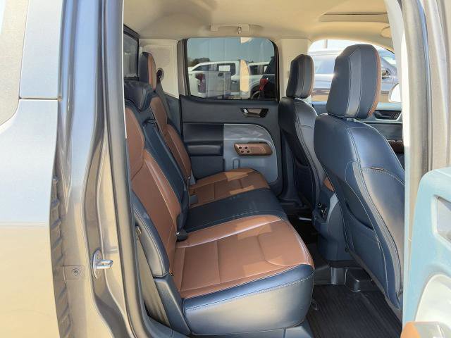 Certified 2022 Ford Maverick Lariat w/ Lariat Luxury Package image 32