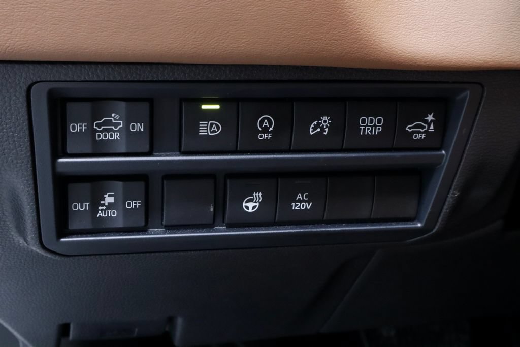 Used 2025 Toyota Tundra 1794 Edition AWD/4WD image 28