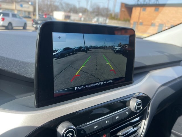 Certified 2022 Ford Escape SE image 13