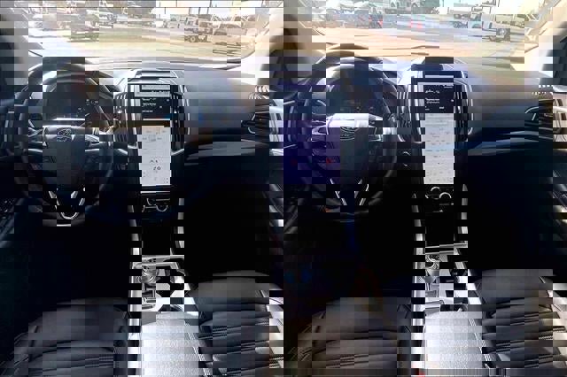 Certified 2024 Ford Edge SEL w/ Convenience Package image 15