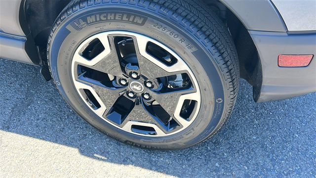 Certified 2024 Ford Bronco Sport Outer Banks w/ Tech Package AWD/4WD image 6