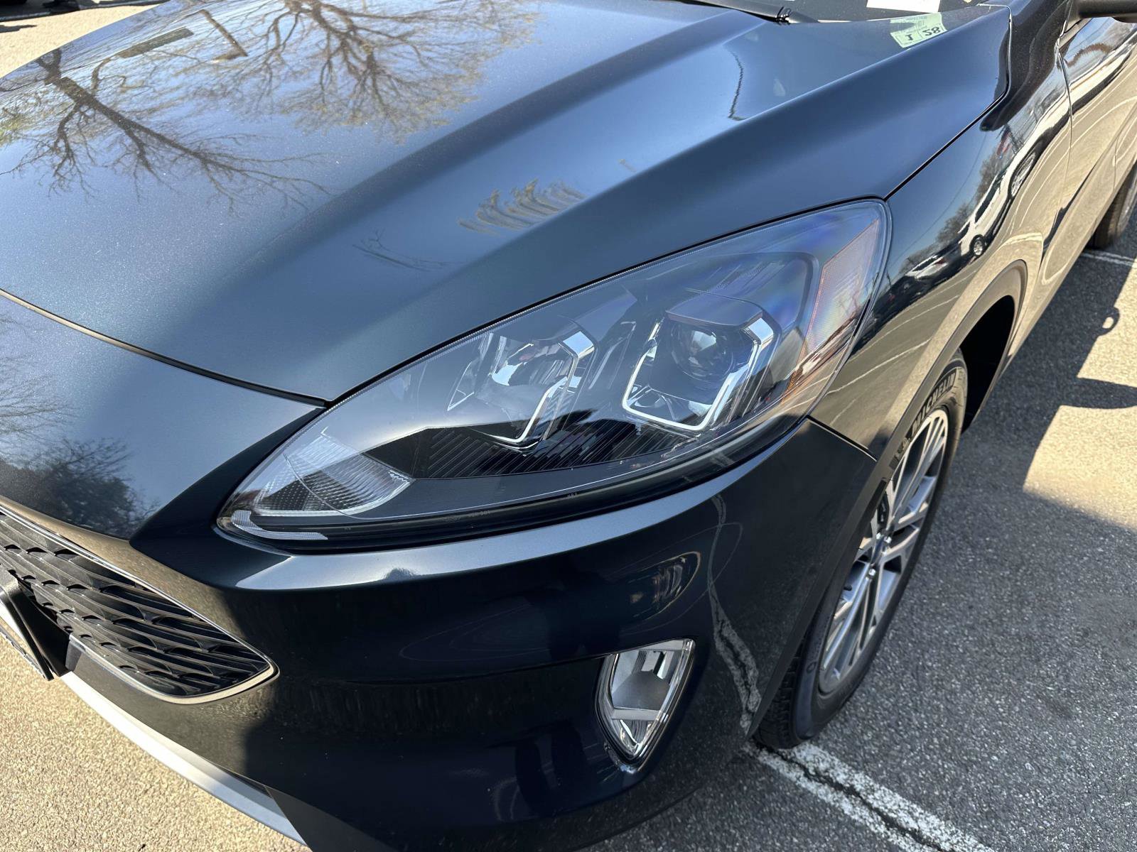 Certified 2022 Ford Escape SEL AWD/4WD image 9