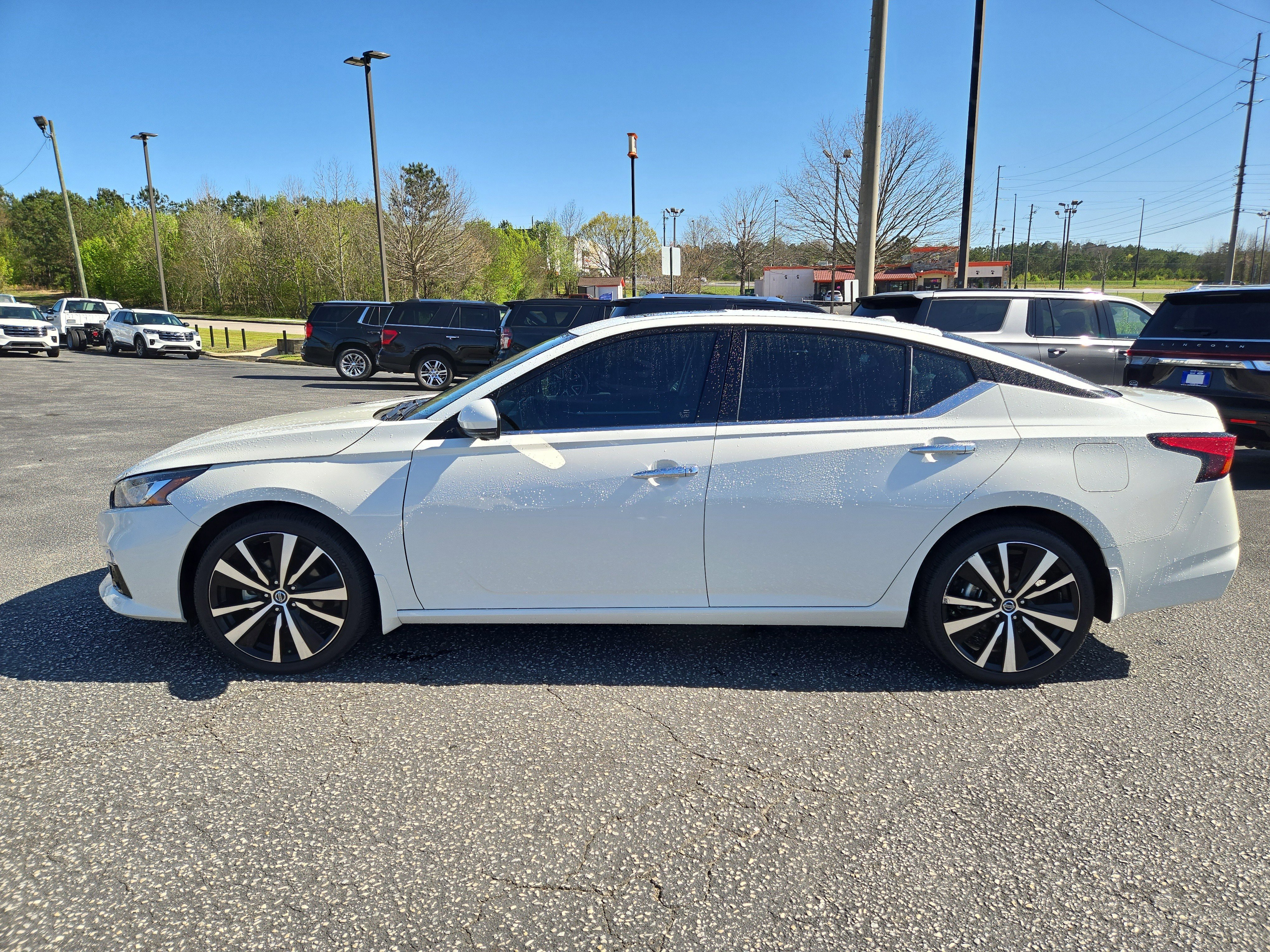 Used 2021 Nissan Altima 2.5 Platinum image 8
