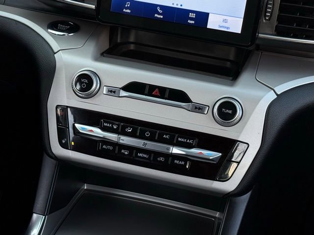 Certified 2023 Ford Explorer XLT w/ Equipment Group 202A image 30