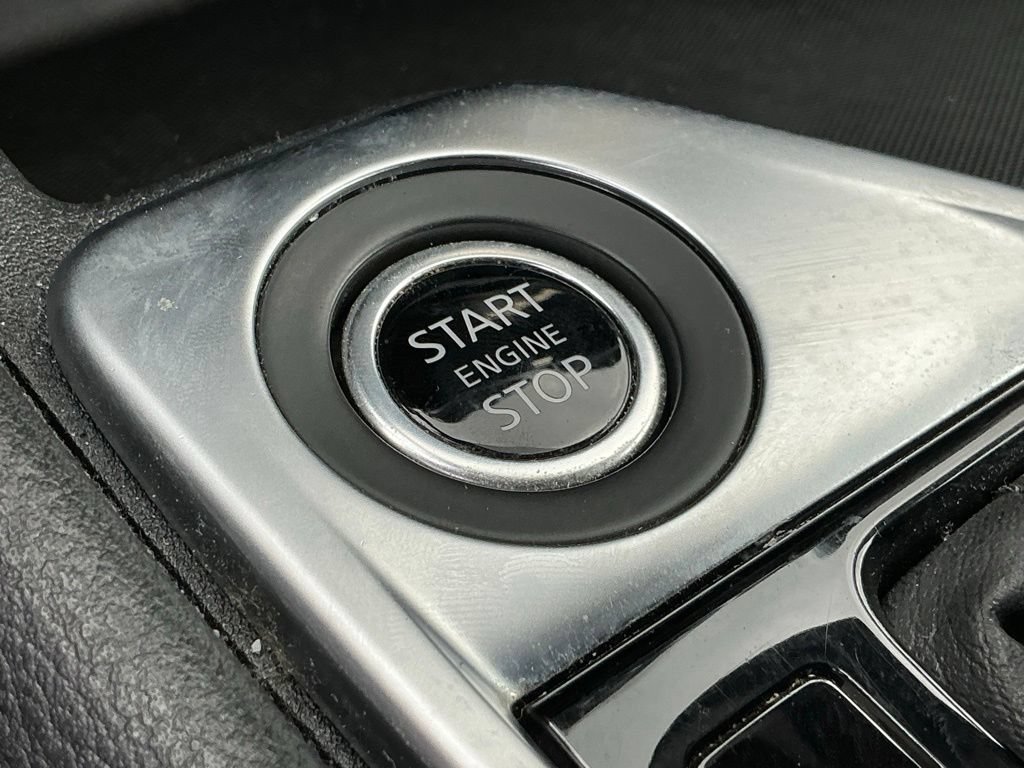 Used 2021 Nissan Sentra SV FWD image 39