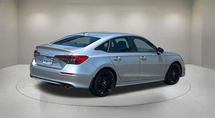 Used 2023 Honda Civic Sport image 5