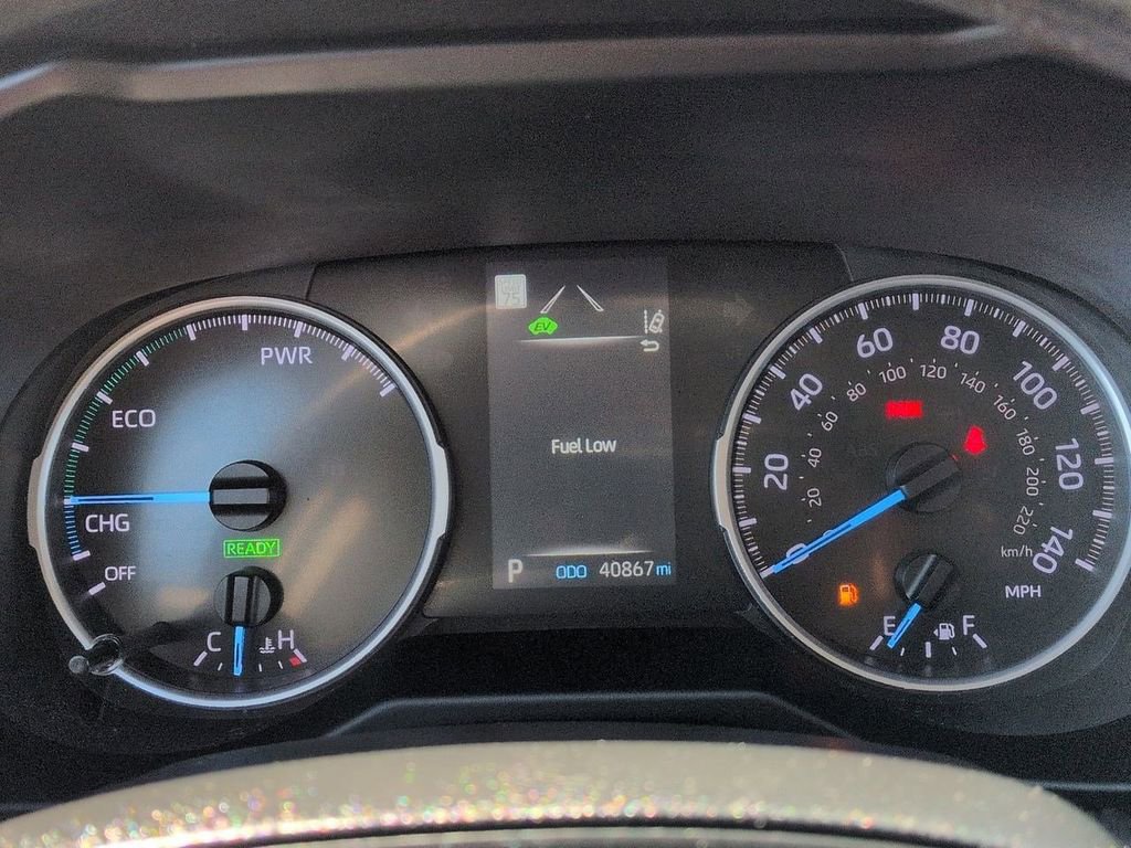 Used 2022 Toyota RAV4 LE AWD/4WD image 14