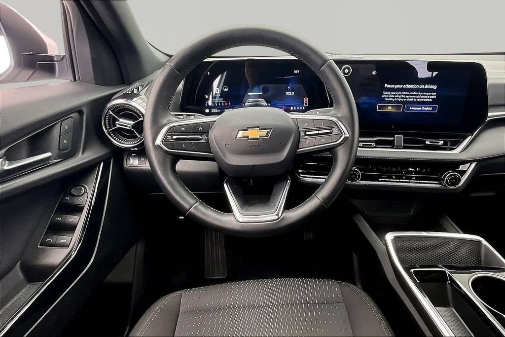 Used 2025 Chevrolet Equinox LT AWD/4WD image 5