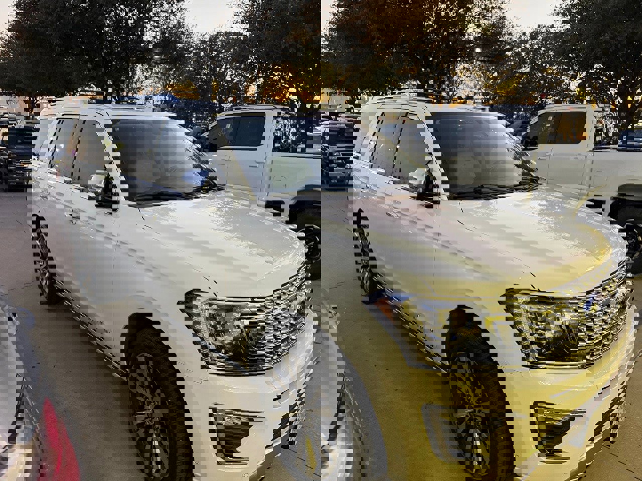 Certified 2021 Ford Expedition Platinum image 4