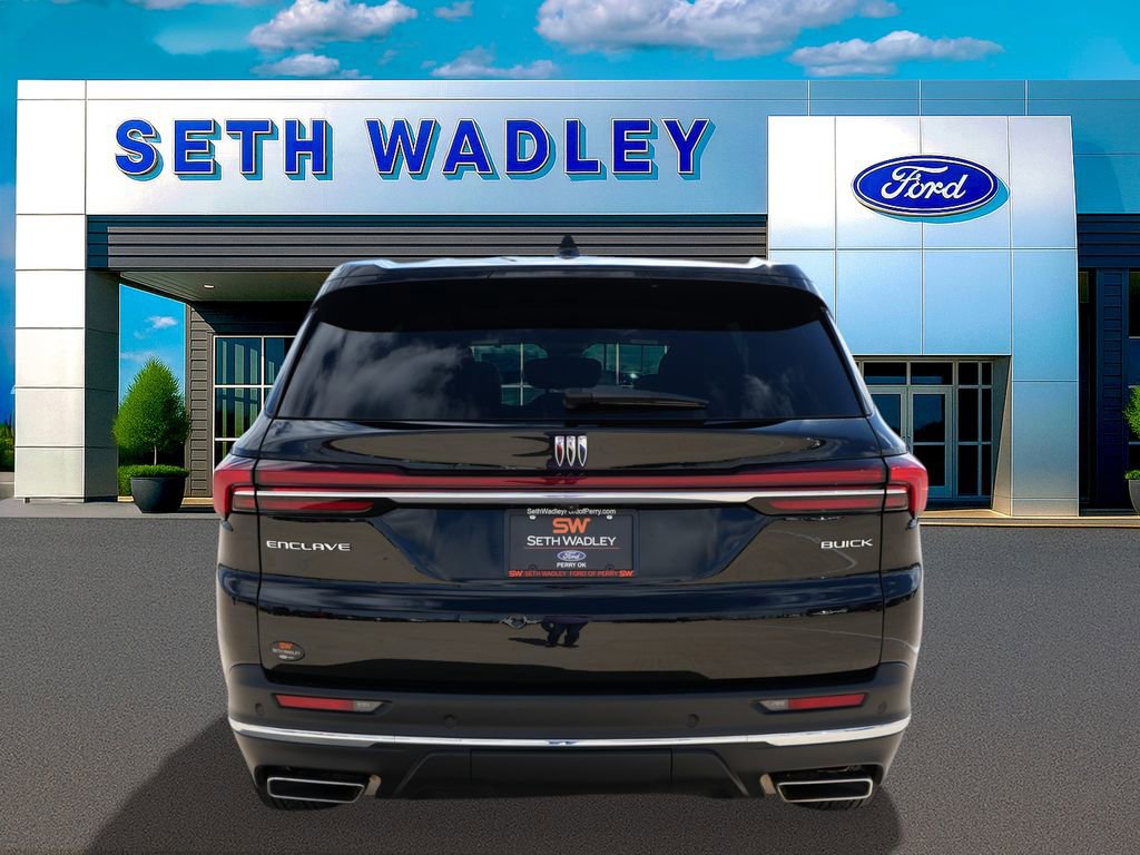 Used 2025 Buick Enclave Preferred image 4