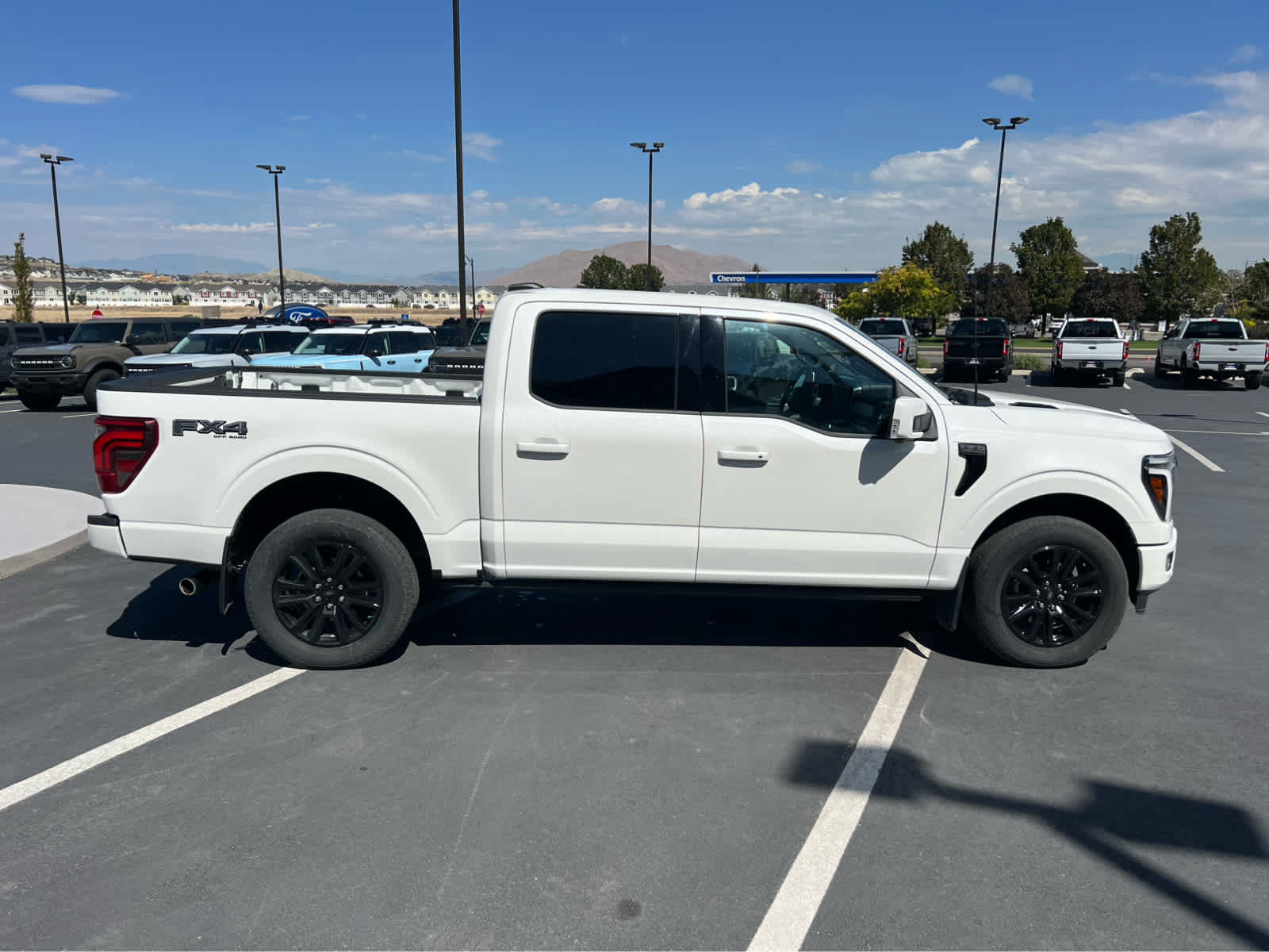 Certified 2025 Ford F150 Platinum w/ FX4 Off-Road Package AWD/4WD image 6
