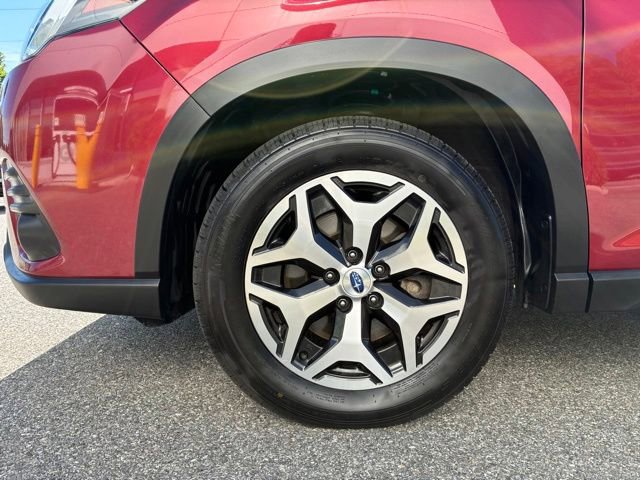 Used 2024 Subaru Forester Premium AWD/4WD image 9